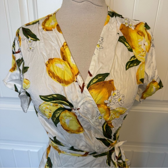 Lulus A La Tart White and Yellow Lemon Print Wrap Dress - Picture 2 of 8